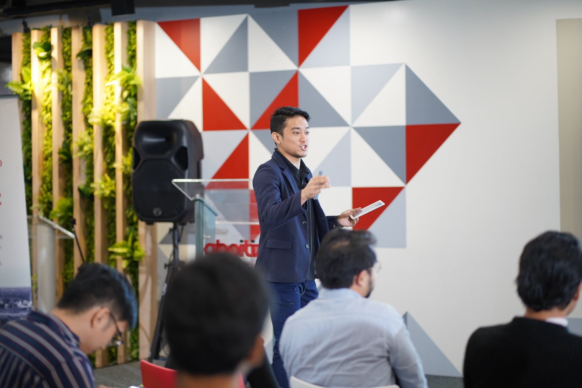 EN-DS-Blog-Socialize-Manila-Nov2019-JeffCape