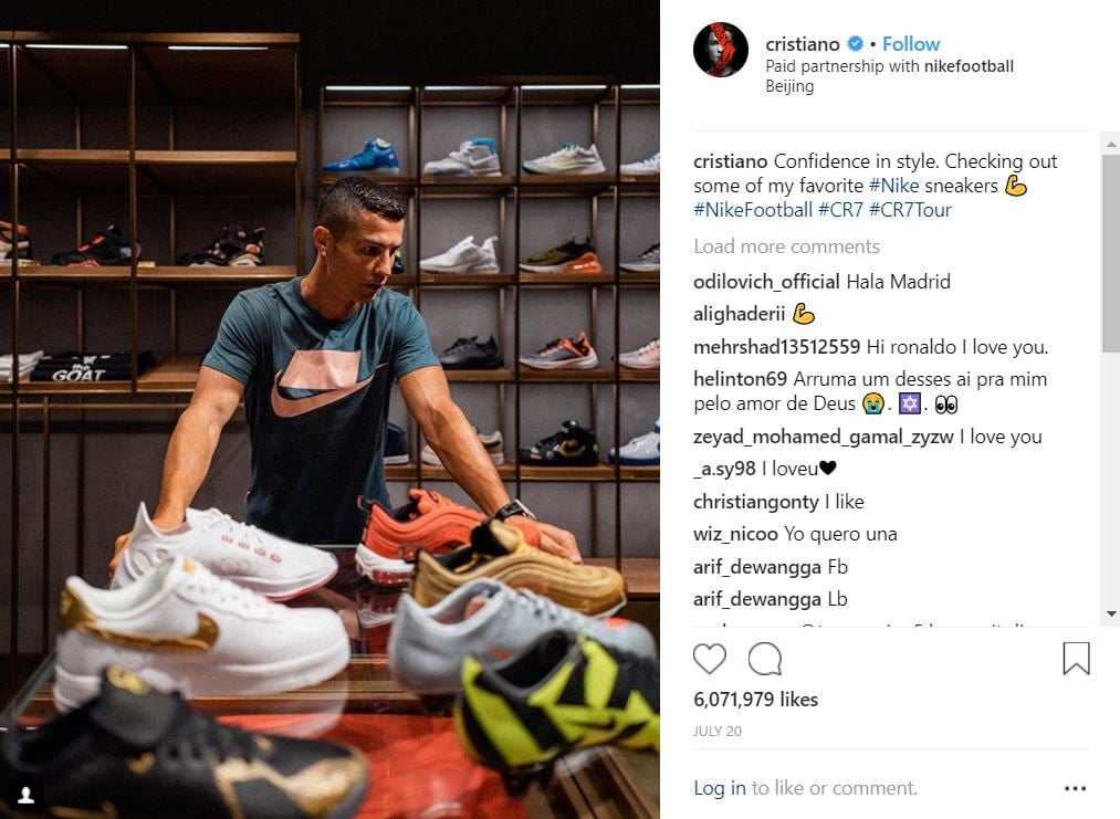 Post de Cristiano Ronaldo, postant une photo avec ses différentes chaussures Nikes et récoltant plus de 6 millions de likes.