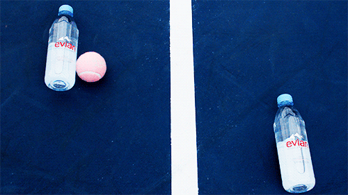 GIF utilizado por Evian para promover el Abierto de Tenis EEUU 2013